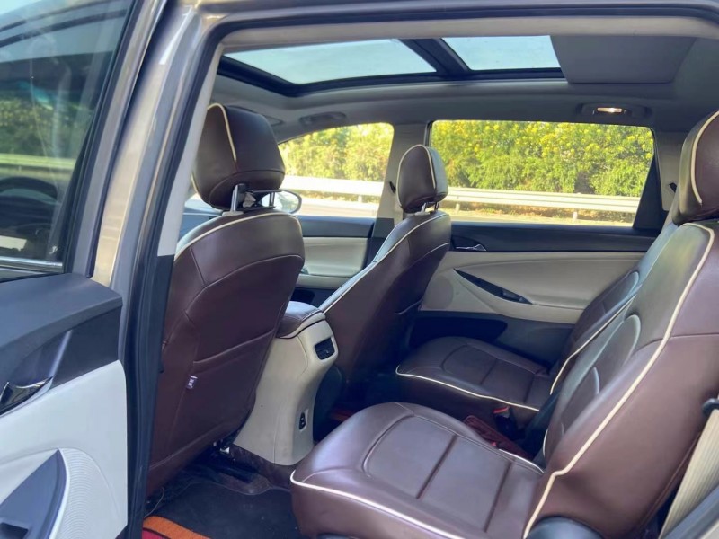 广州18年别克GL68