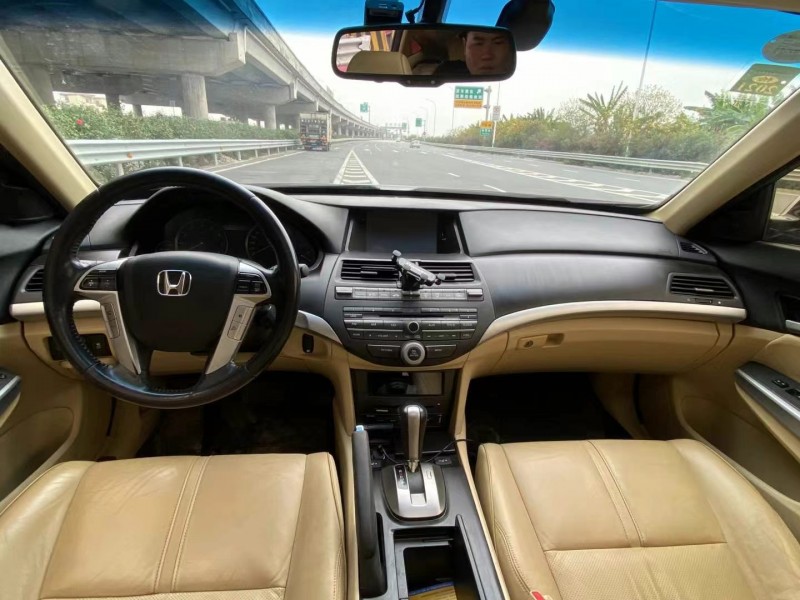 广州14年本田歌诗图9