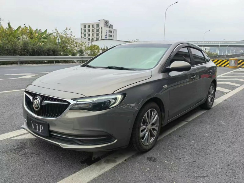 广州18年别克英朗2