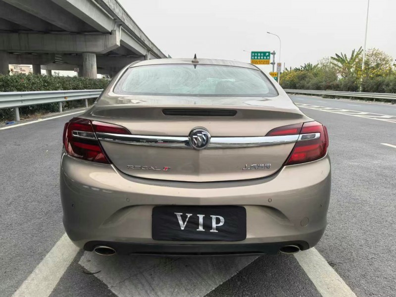 广州16年别克君威5