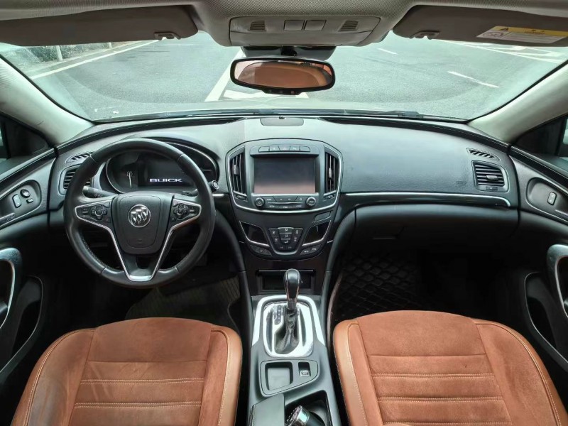 广州16年别克君威9