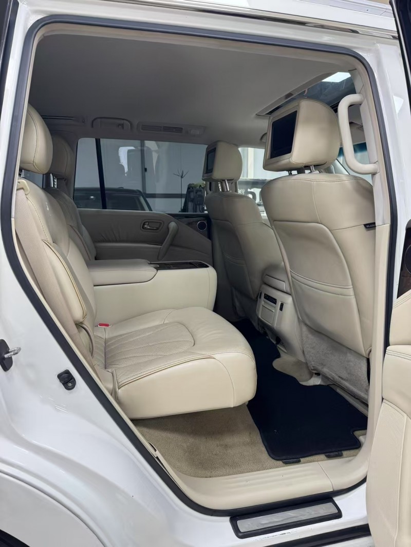 廊坊15年英菲尼迪QX568