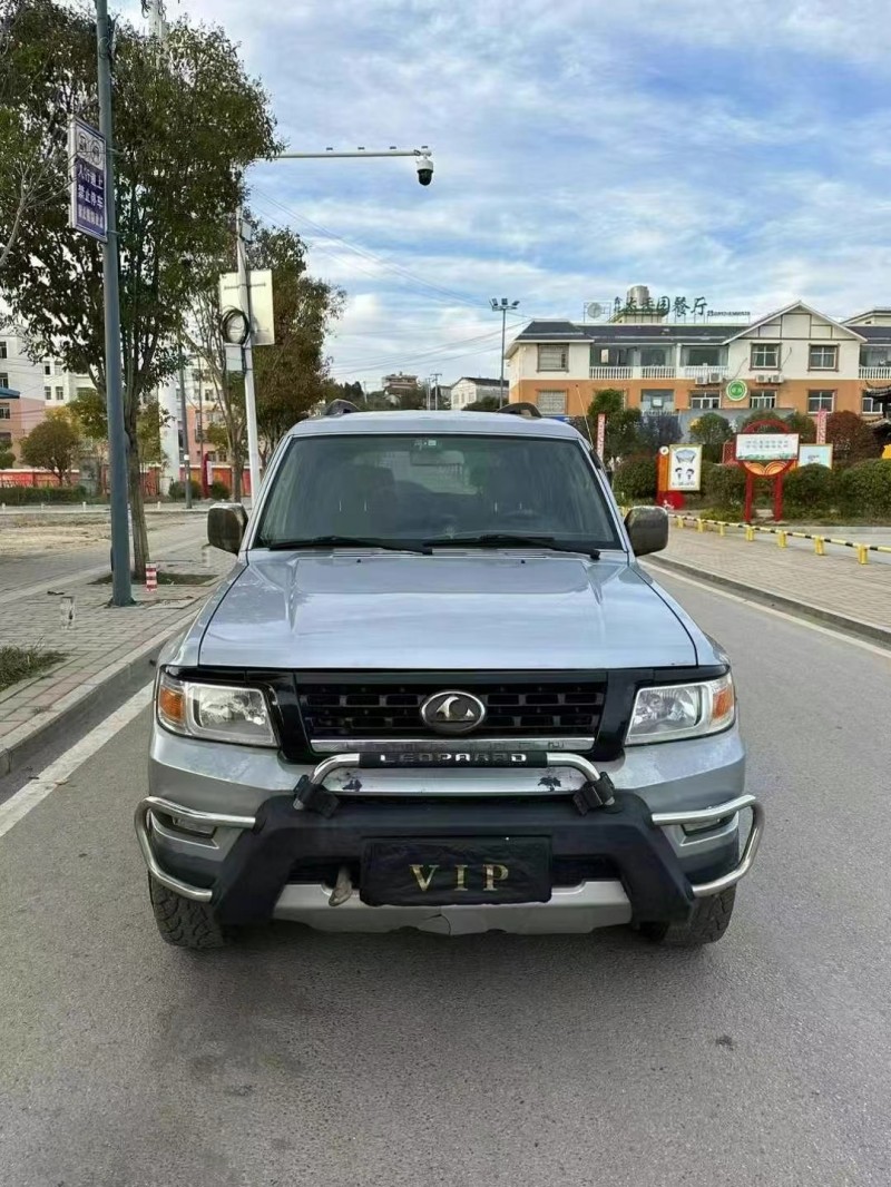 畢節17年獵豹汽車Q61