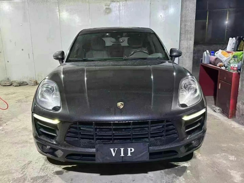 六盤水16年保時捷Macan1