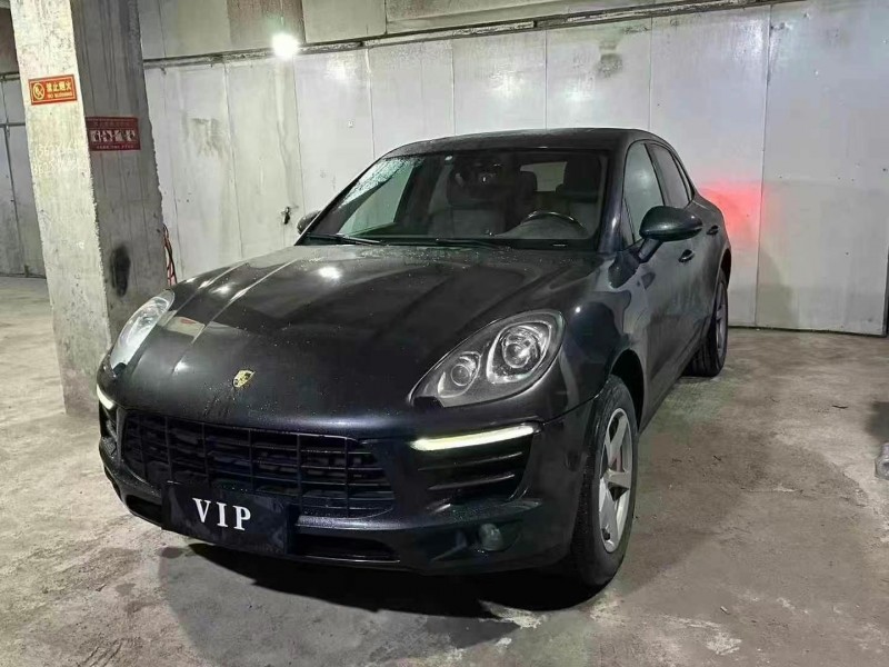 六盤水16年保時捷Macan3