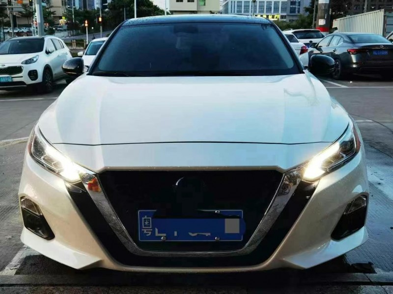 廣州22年日產天籟1
