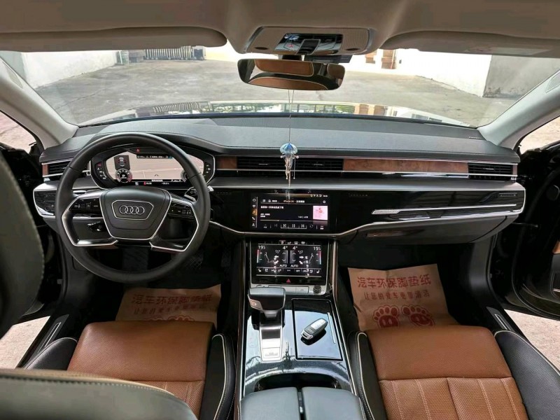 徐州19年奥迪A8L8