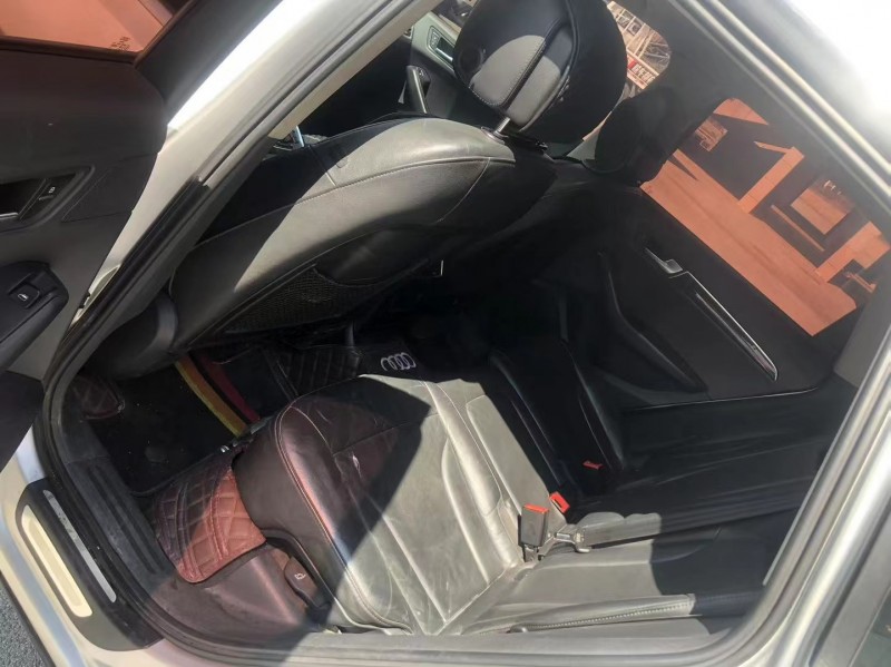 青岛12年奥迪Q55