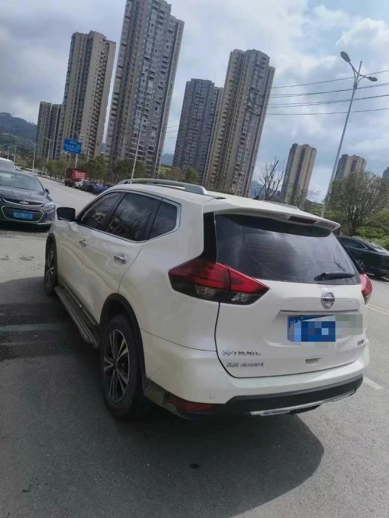 成都23年日產奇駿5