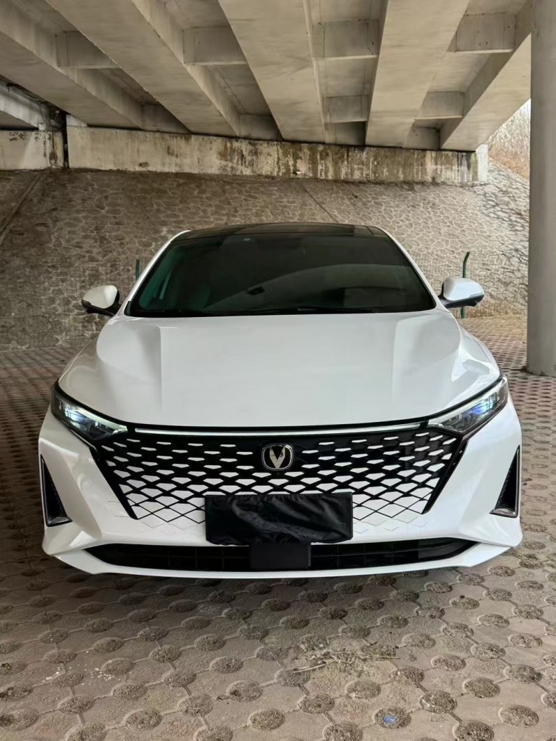 松原23年長安汽車銳程1