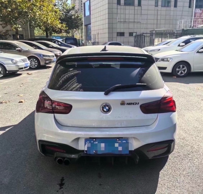 青岛15年宝马1系7