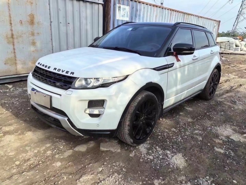 青岛13年路虎极光2