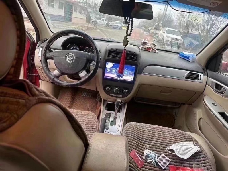 青岛14年别克凯越5