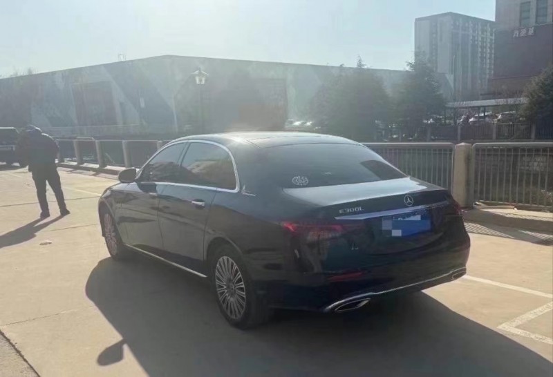 青岛23年奔驰E9