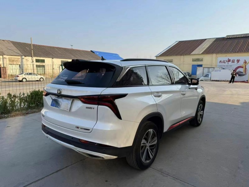 徐州19年長安汽車CS753