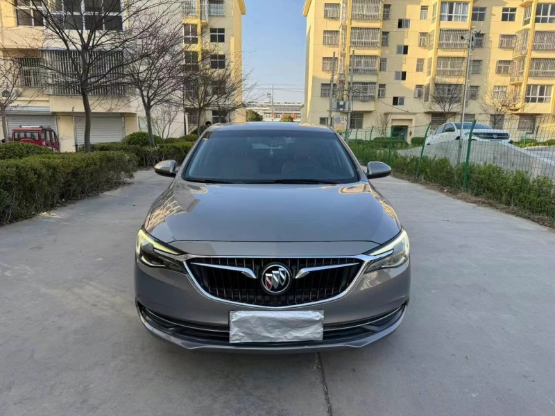 徐州17年别克英朗1