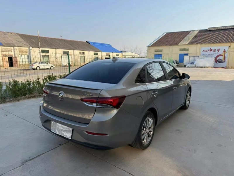 徐州17年别克英朗3