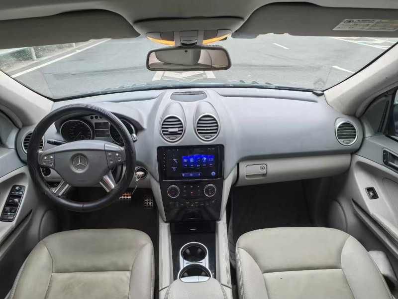 广州07年奔驰ML9