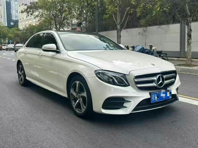 广州19年奔驰E2