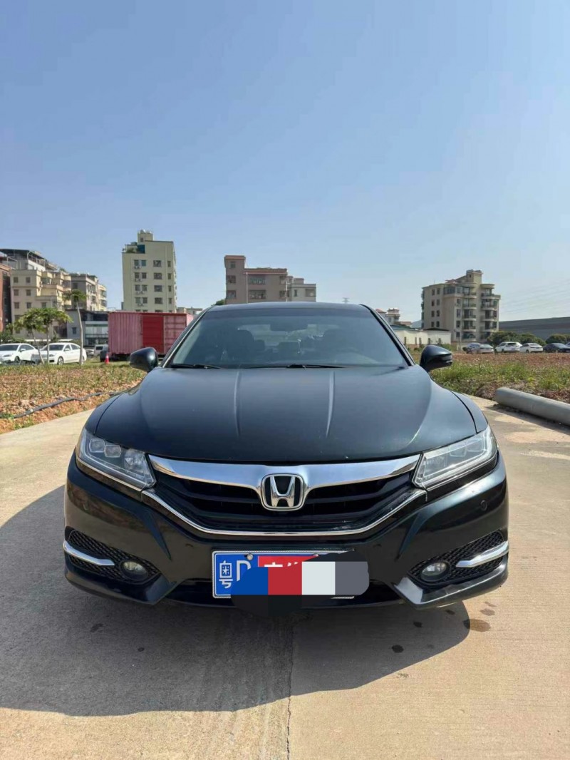 广州16年本田思铂睿1