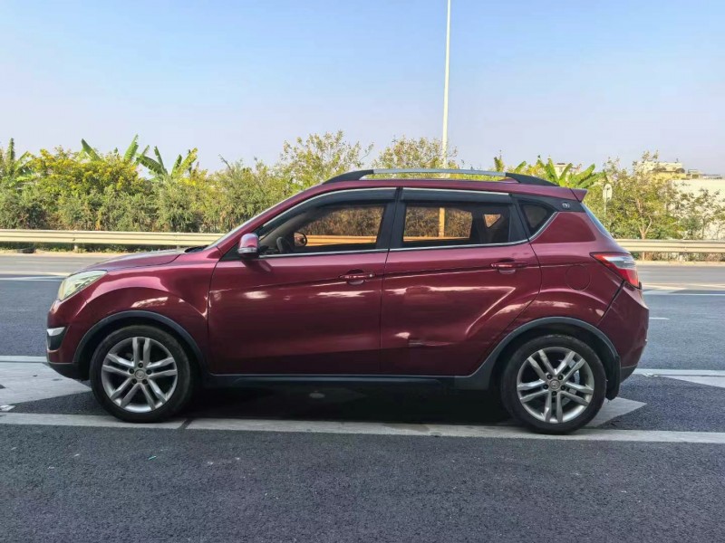 廣州17年長安汽車CS356