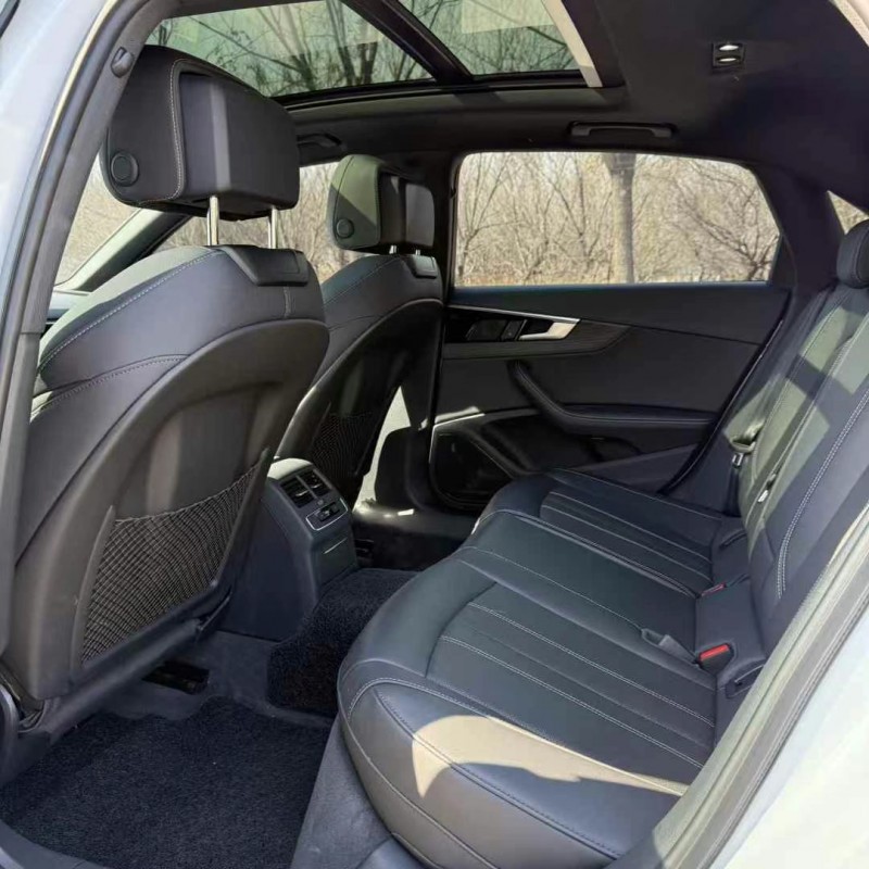 济宁24年奥迪A4L6