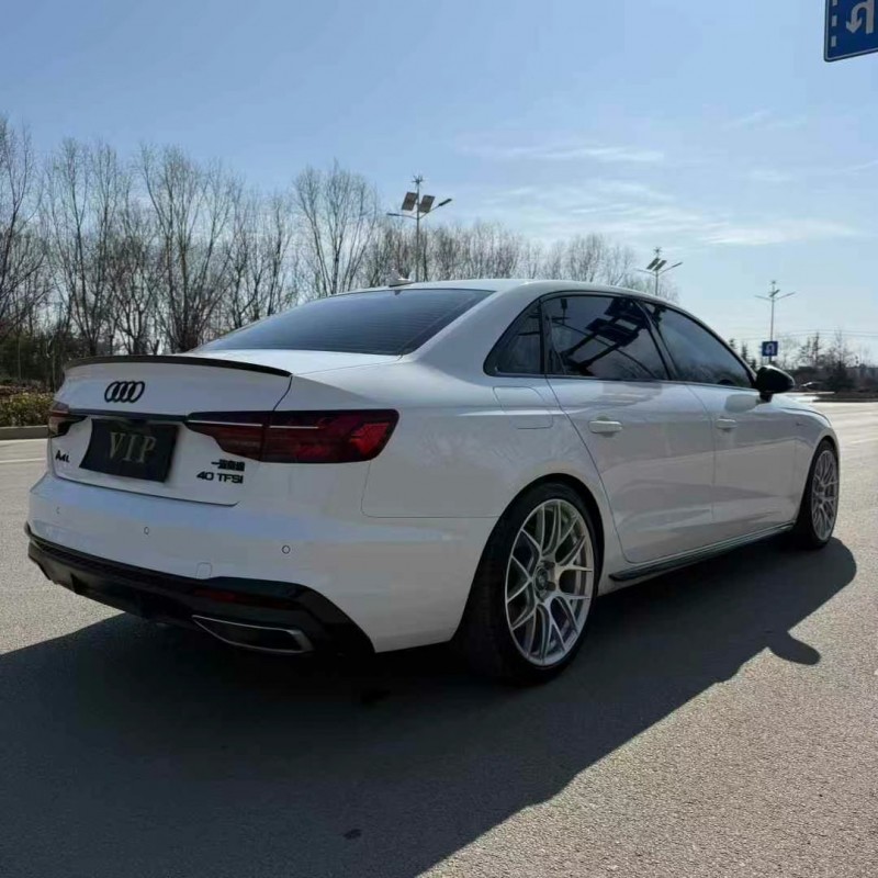 济宁24年奥迪A4L9
