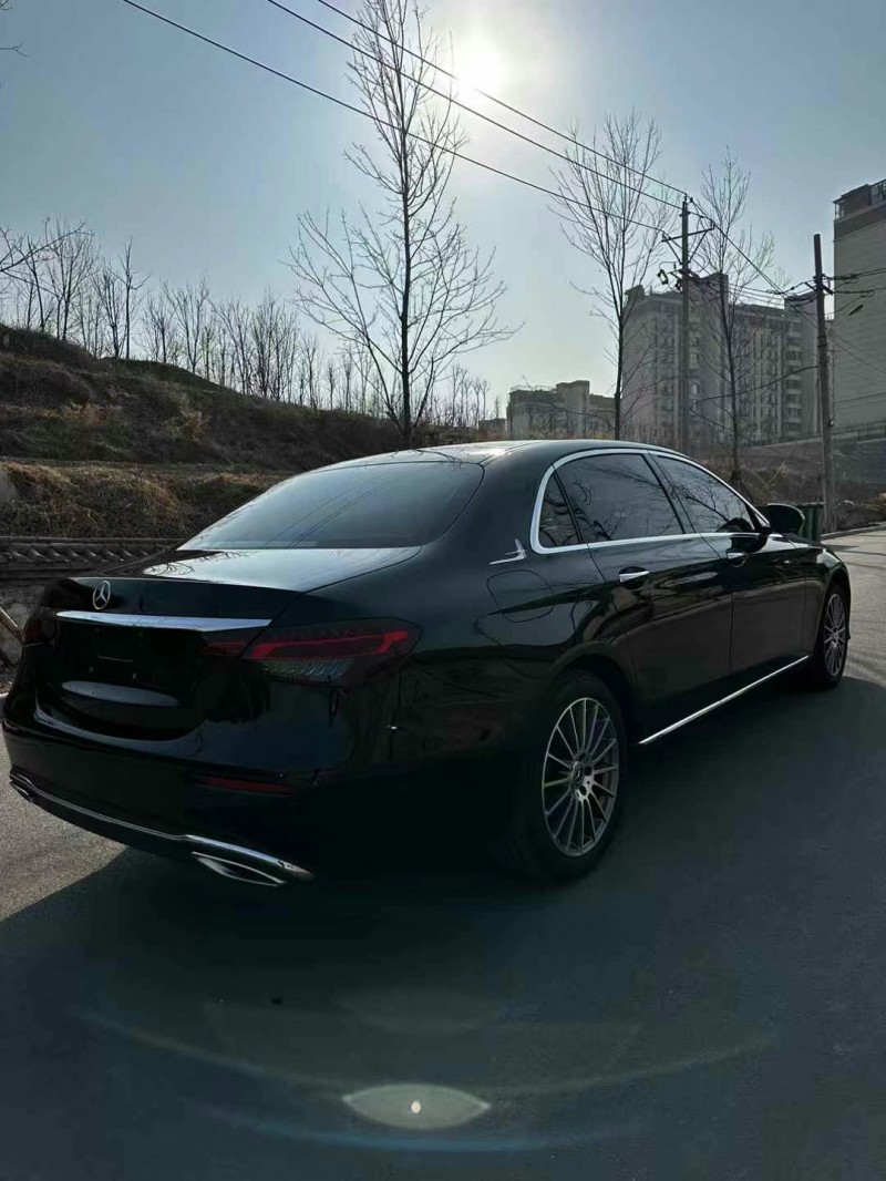 东营22年奔驰E8