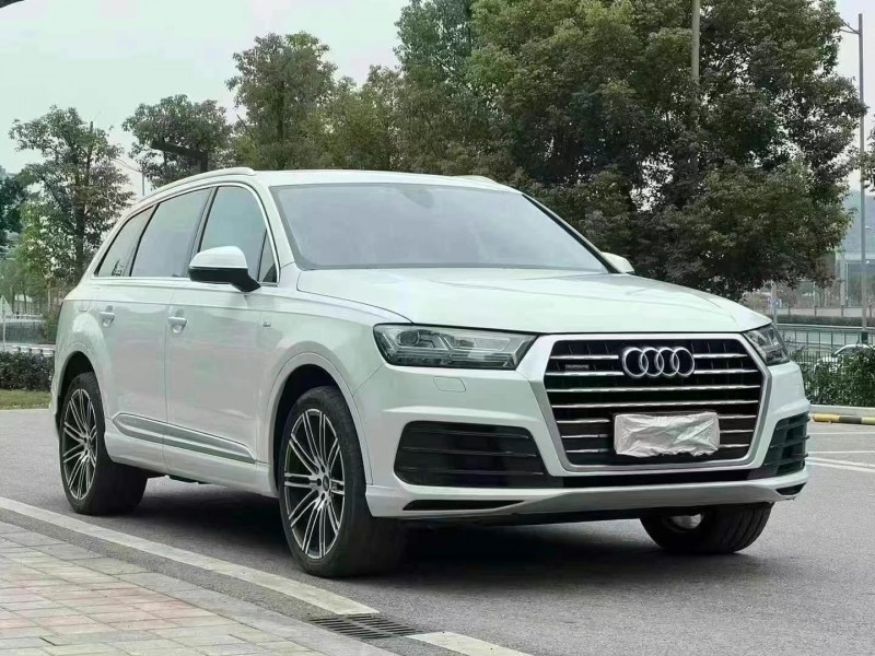 重慶19年奧迪Q72