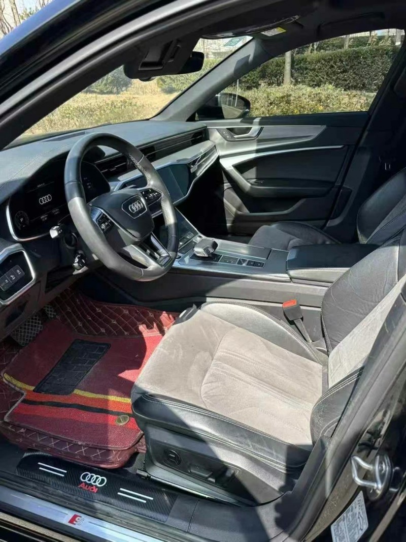 青岛21年奥迪A6L4