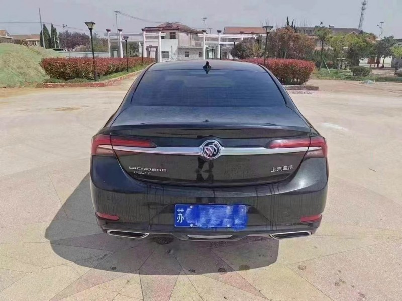 徐州22年别克君越2