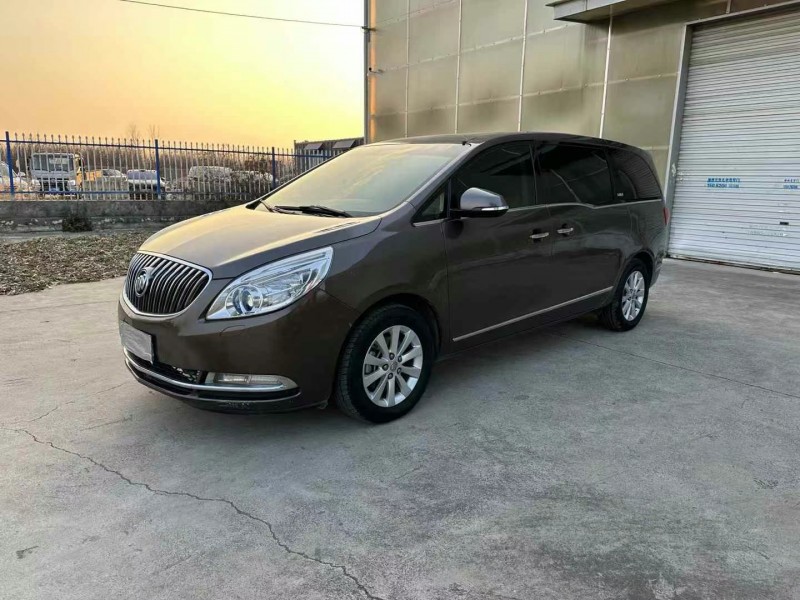 徐州16年别克GL82