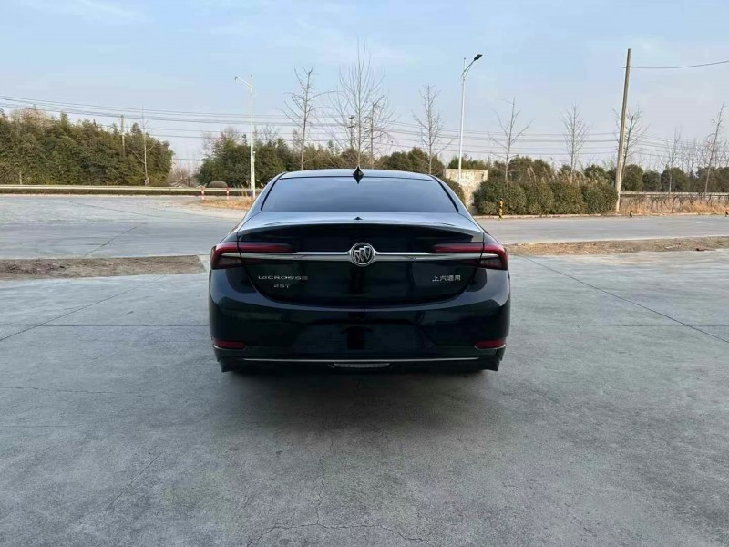 徐州22年别克君越9