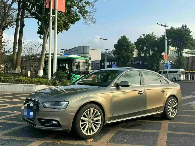 广州12年奥迪A4L3