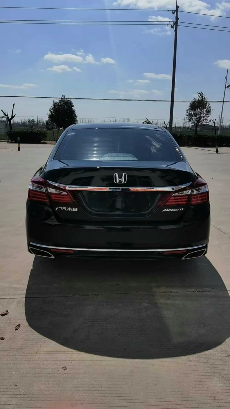 徐州18年本田雅阁8