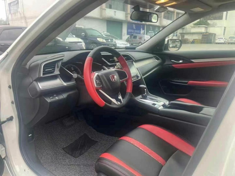 广州18年本田思域5