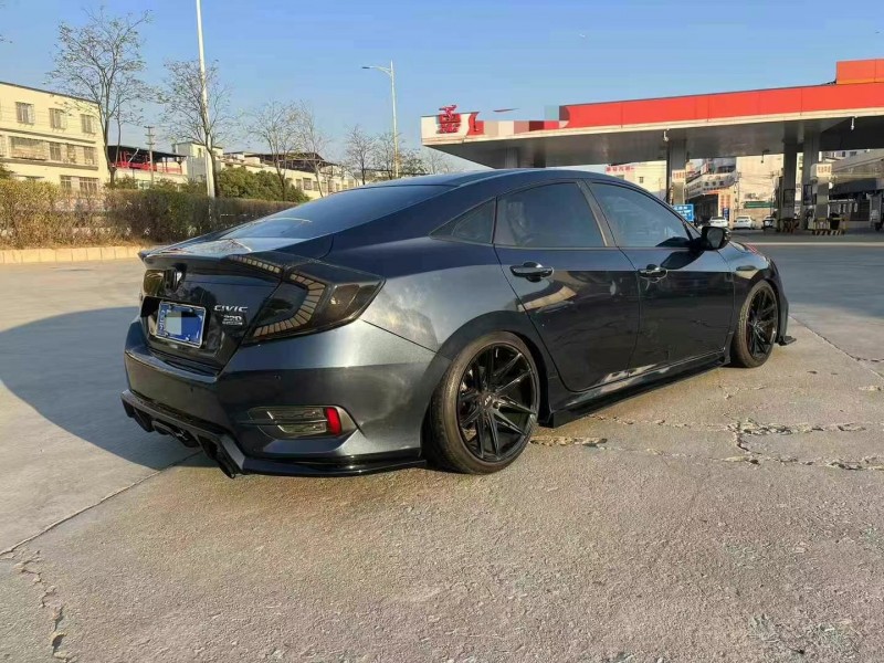 广州18年本田思域4