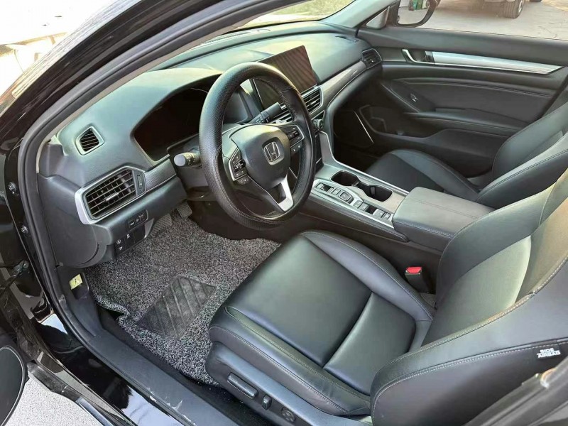 徐州23年本田雅阁5