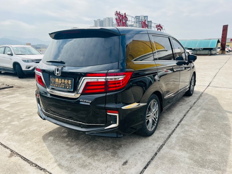 东莞20年本田艾力绅4