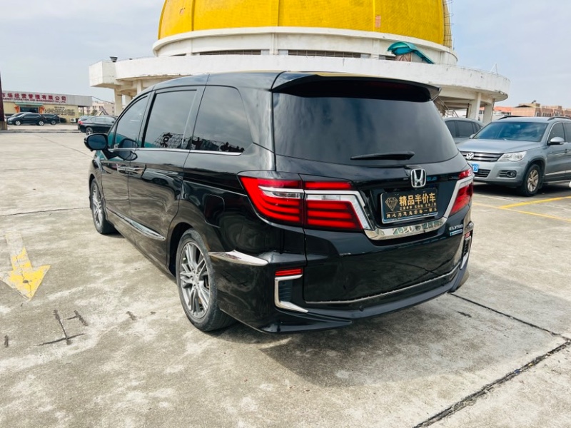 东莞20年本田艾力绅5