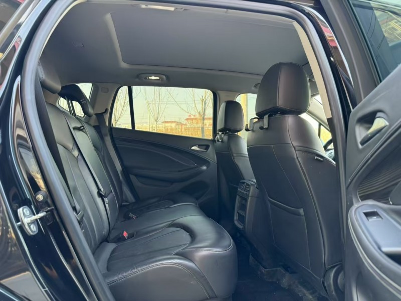 济宁20年别克昂科威5