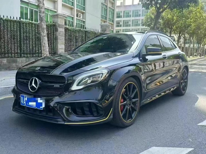 广州18年奔驰GLA2