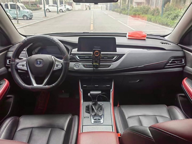 徐州22年長安汽車CS755