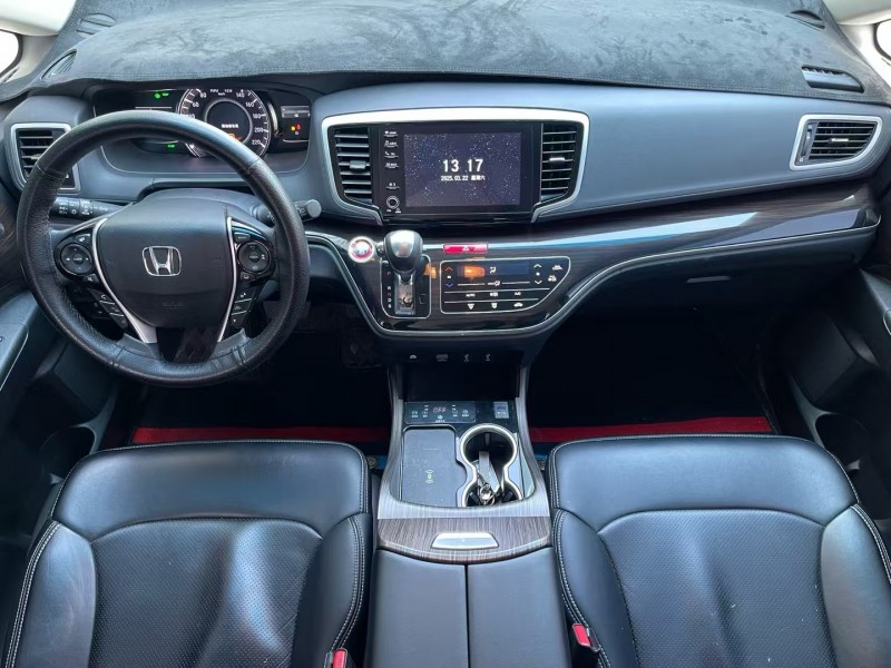 济宁21年本田奥德赛6