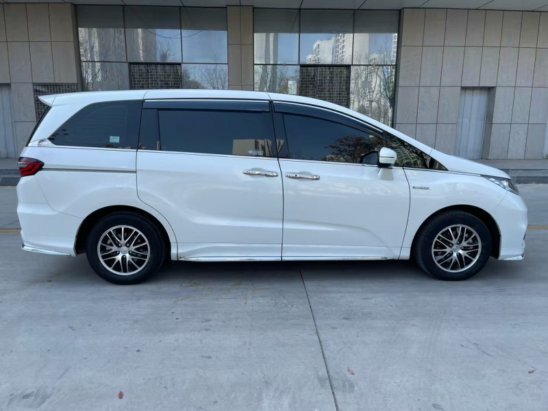 济宁21年本田奥德赛8