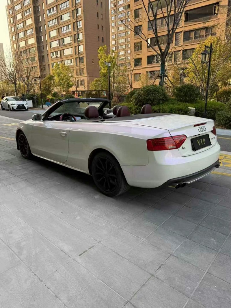 徐州12年奥迪A55