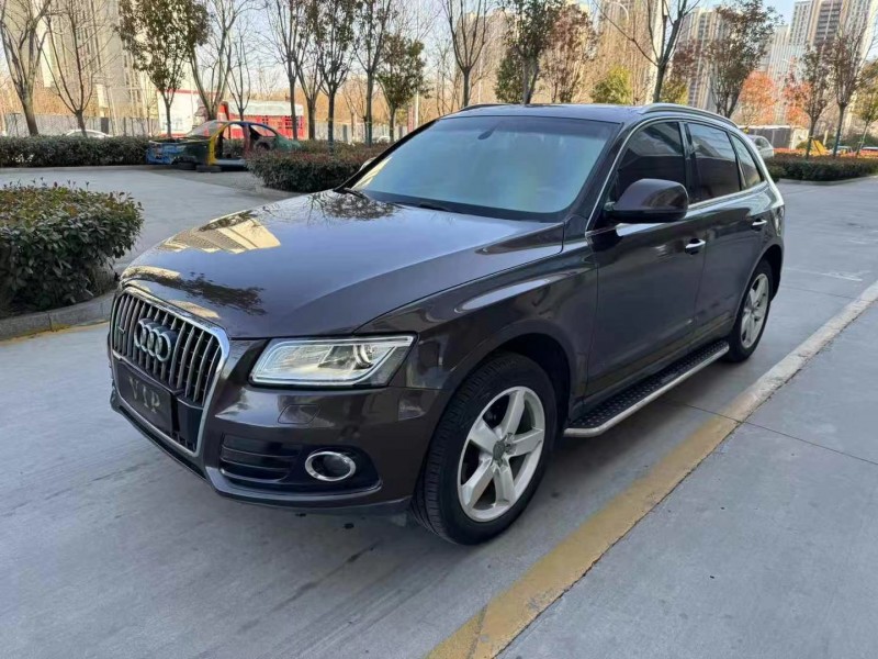 济宁16年奥迪Q53