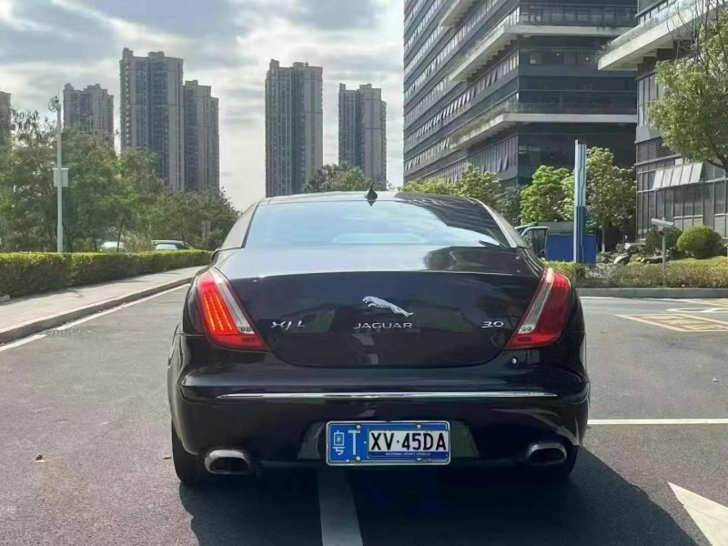 佛山15年捷豹XJL9