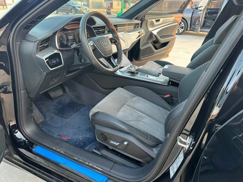 徐州23年奥迪A6L3