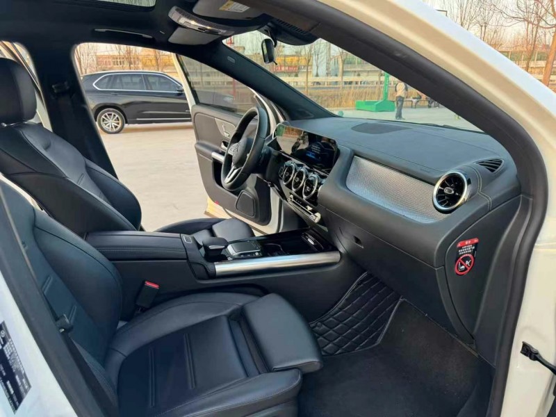 徐州21年奔驰GLA6